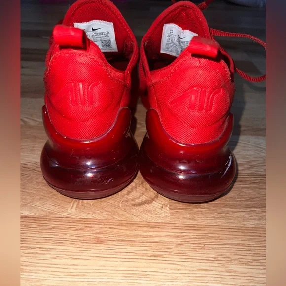 Nike Air Max 270 - Picture 3 of 5